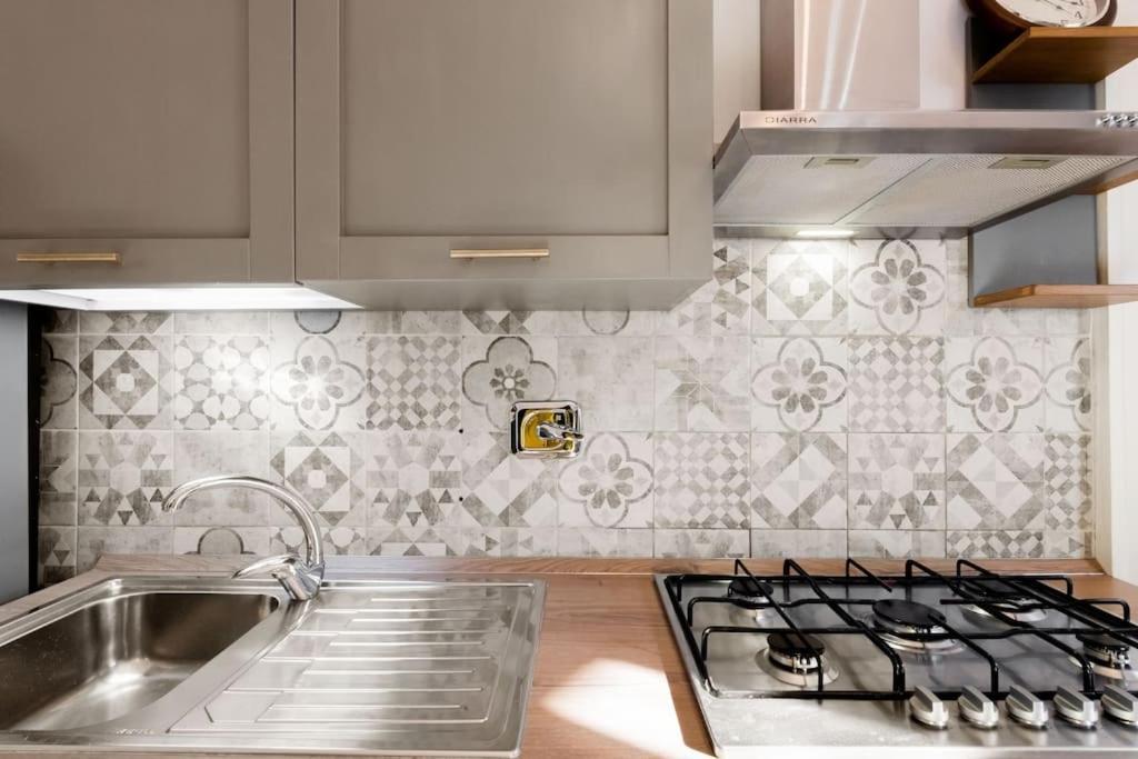 Big Flat In The Heart Of Trastevere 4 Bedrooms 3 Bath Rom