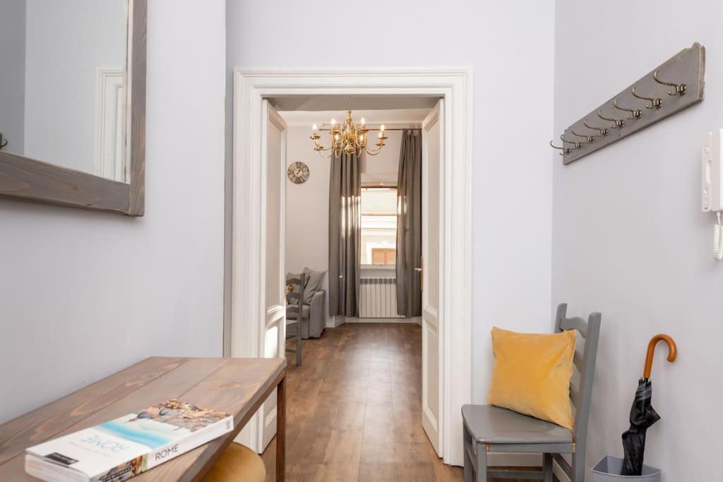 Big Flat In The Heart Of Trastevere 4 Bedrooms 3 Bath Lägenhet Rom